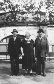 Leopold, Mathilde und Wilhelm Gelb